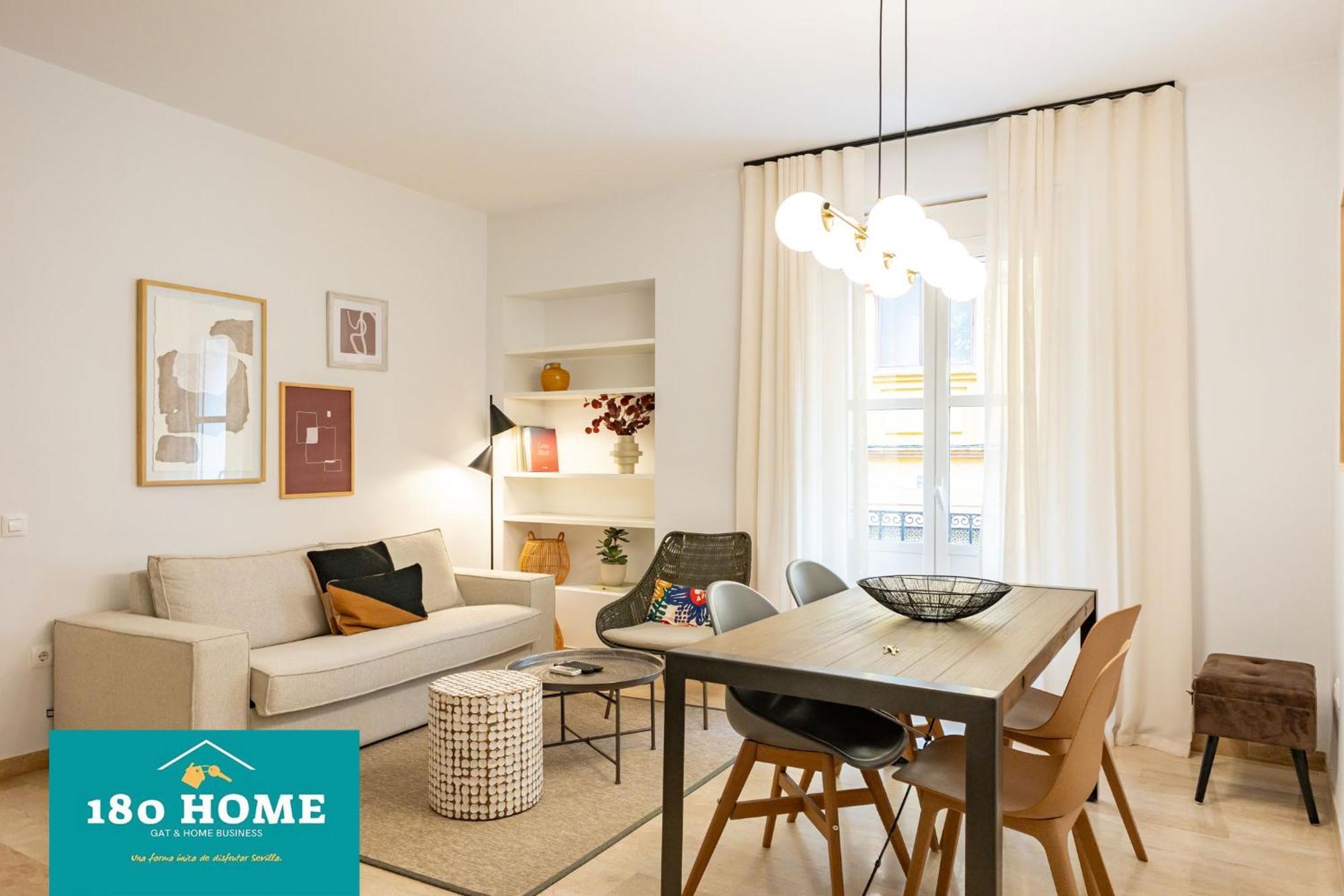 180 Home Goyeneta Luxury Séville Extérieur photo