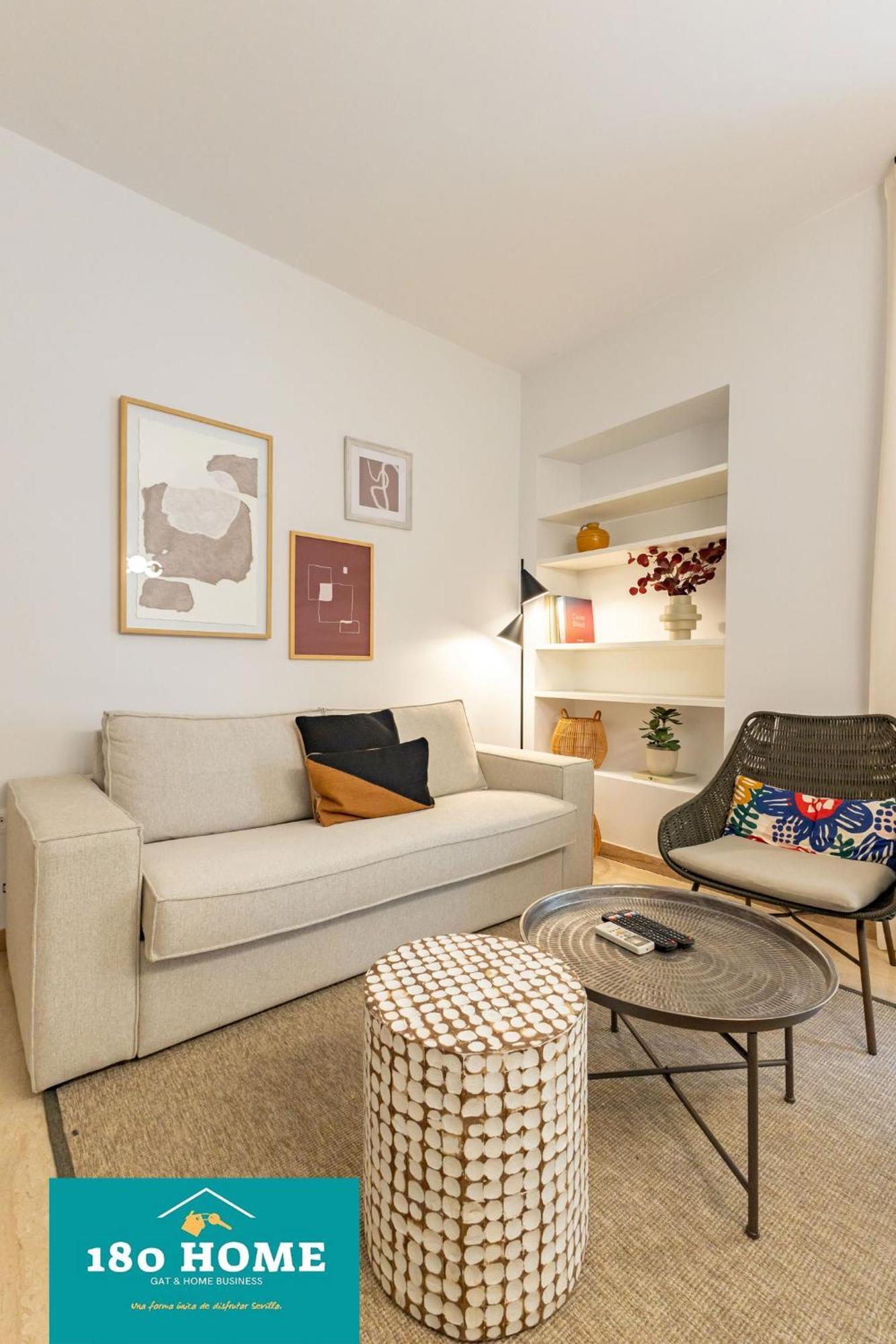 180 Home Goyeneta Luxury Séville Extérieur photo
