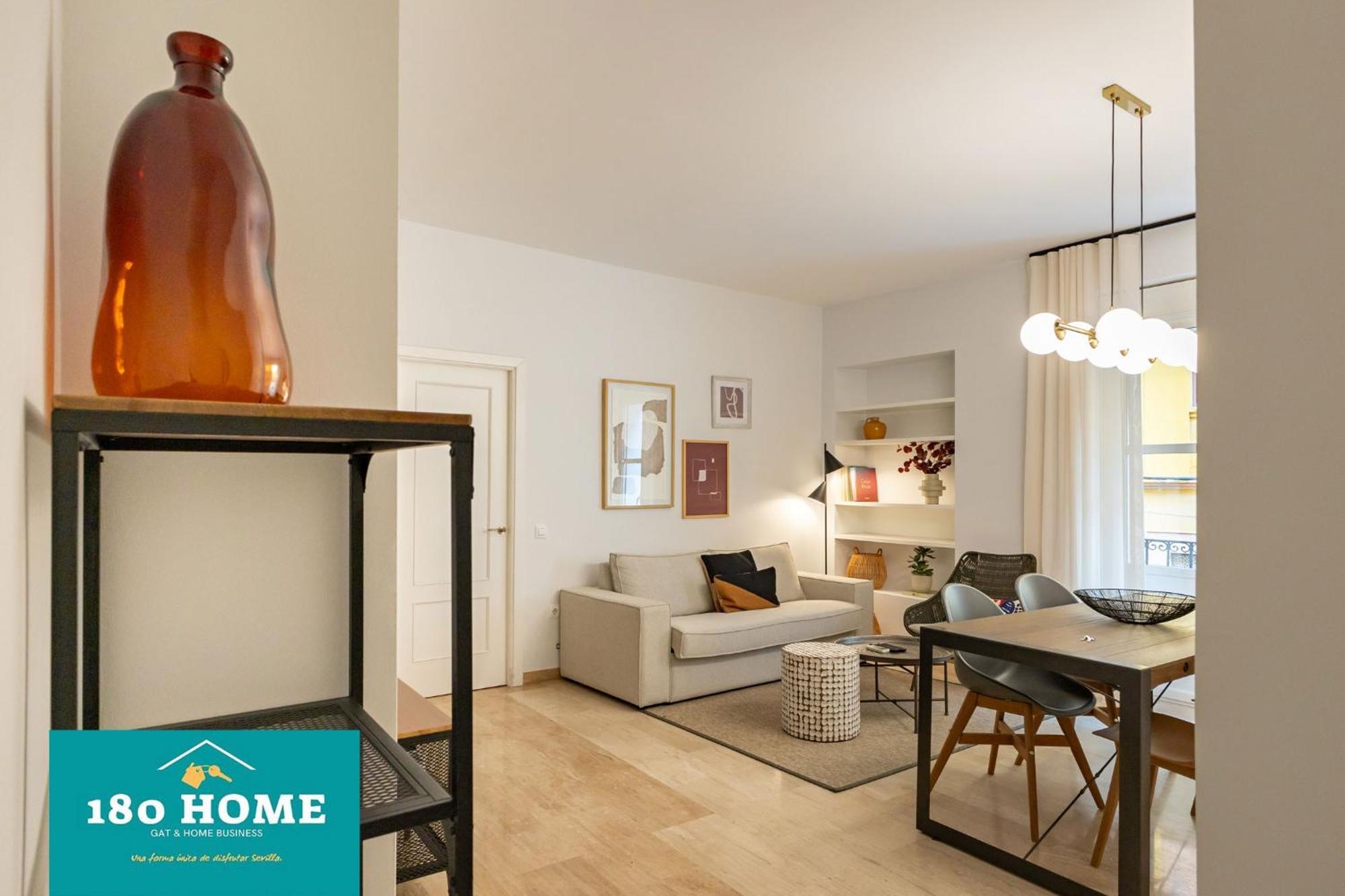 180 Home Goyeneta Luxury Séville Extérieur photo